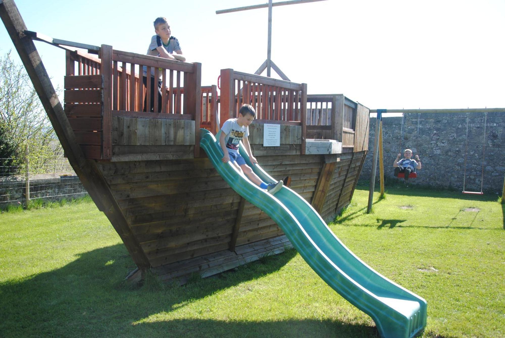 Delny Glamping And Farm Animals Hotel Invergordon Exterior foto