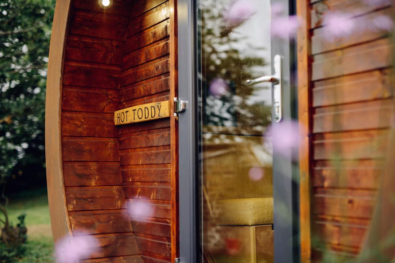 Delny Glamping And Farm Animals Hotel Invergordon Exterior foto
