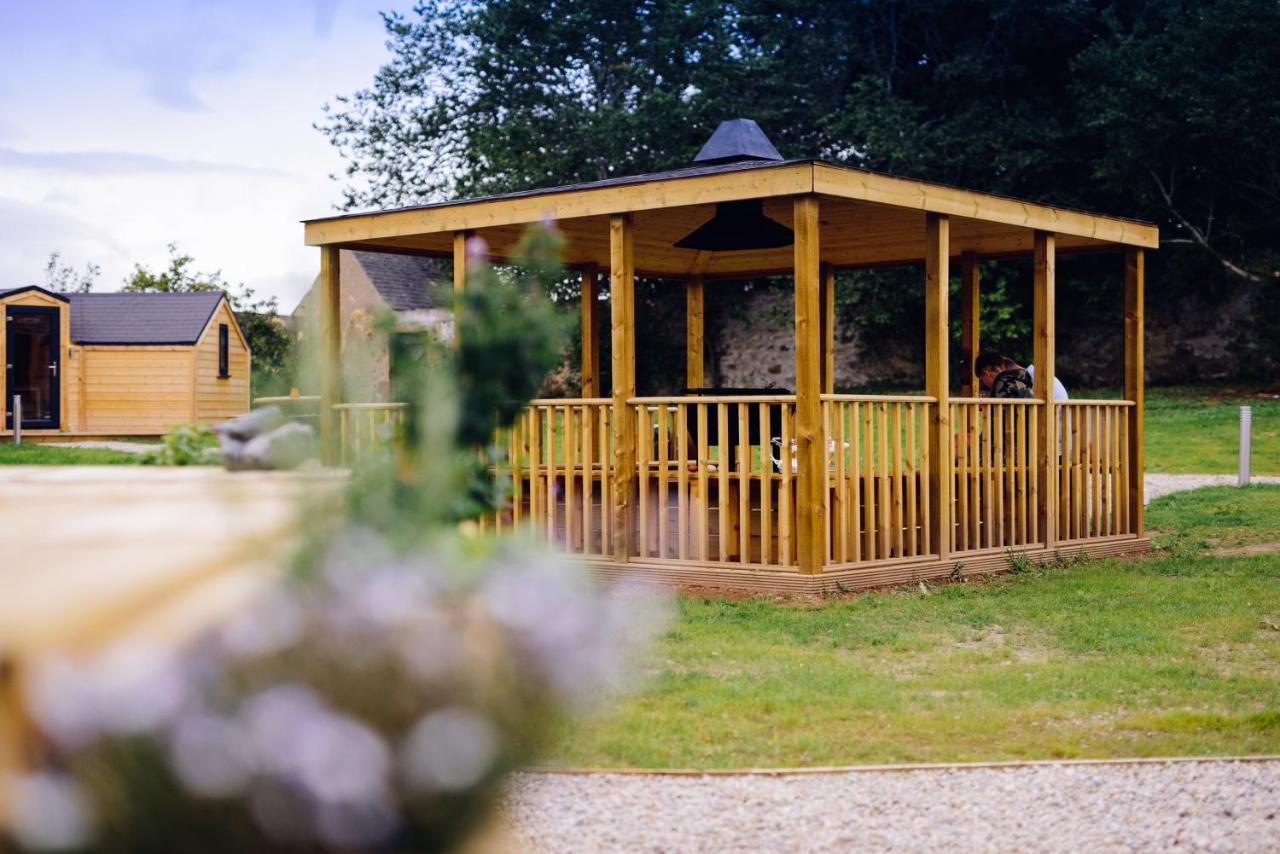 Delny Glamping And Farm Animals Hotel Invergordon Exterior foto